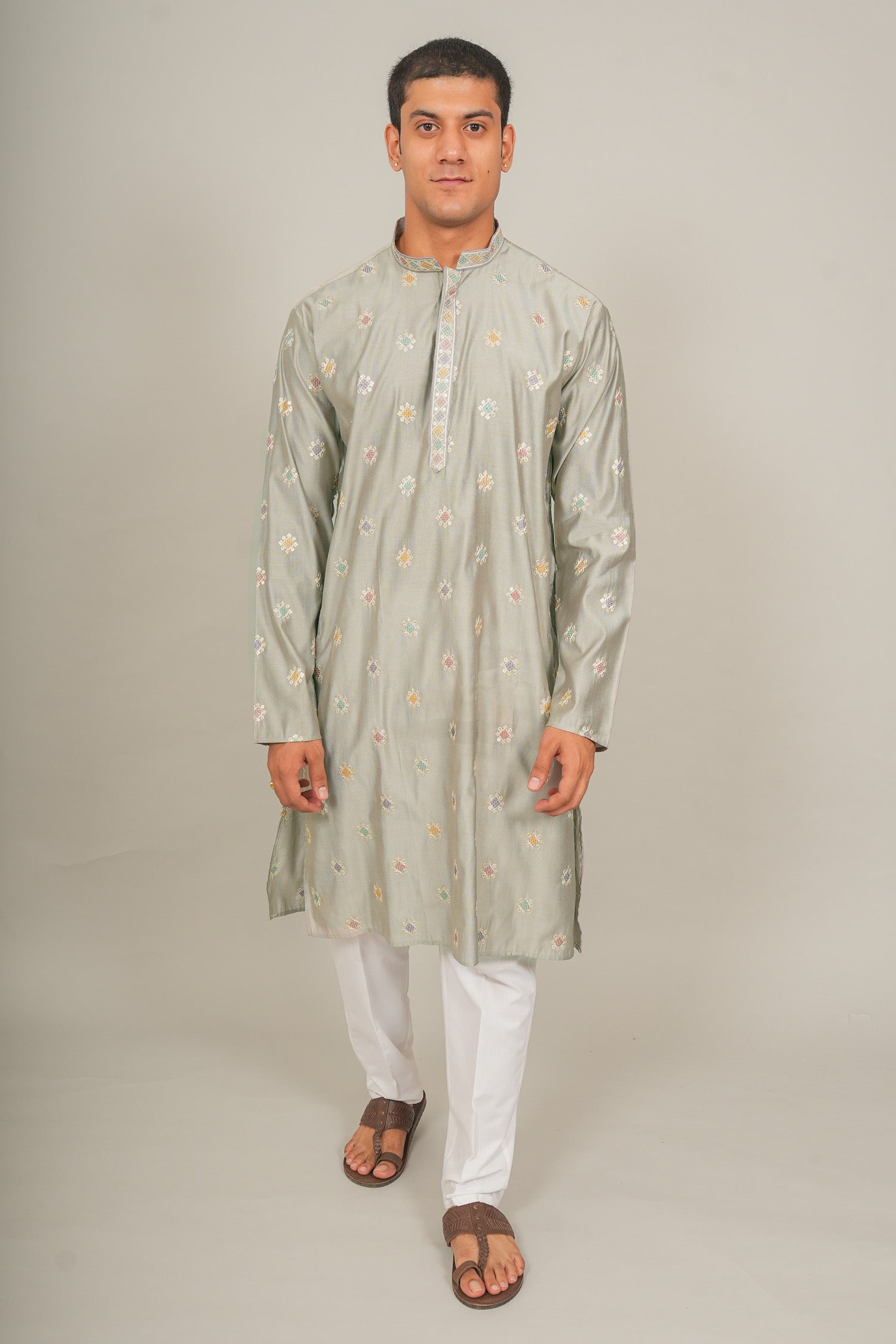 Men's Grey Cotton Sequin & Threadwork Butti With Embroidered Placket Kurta Kurta Set