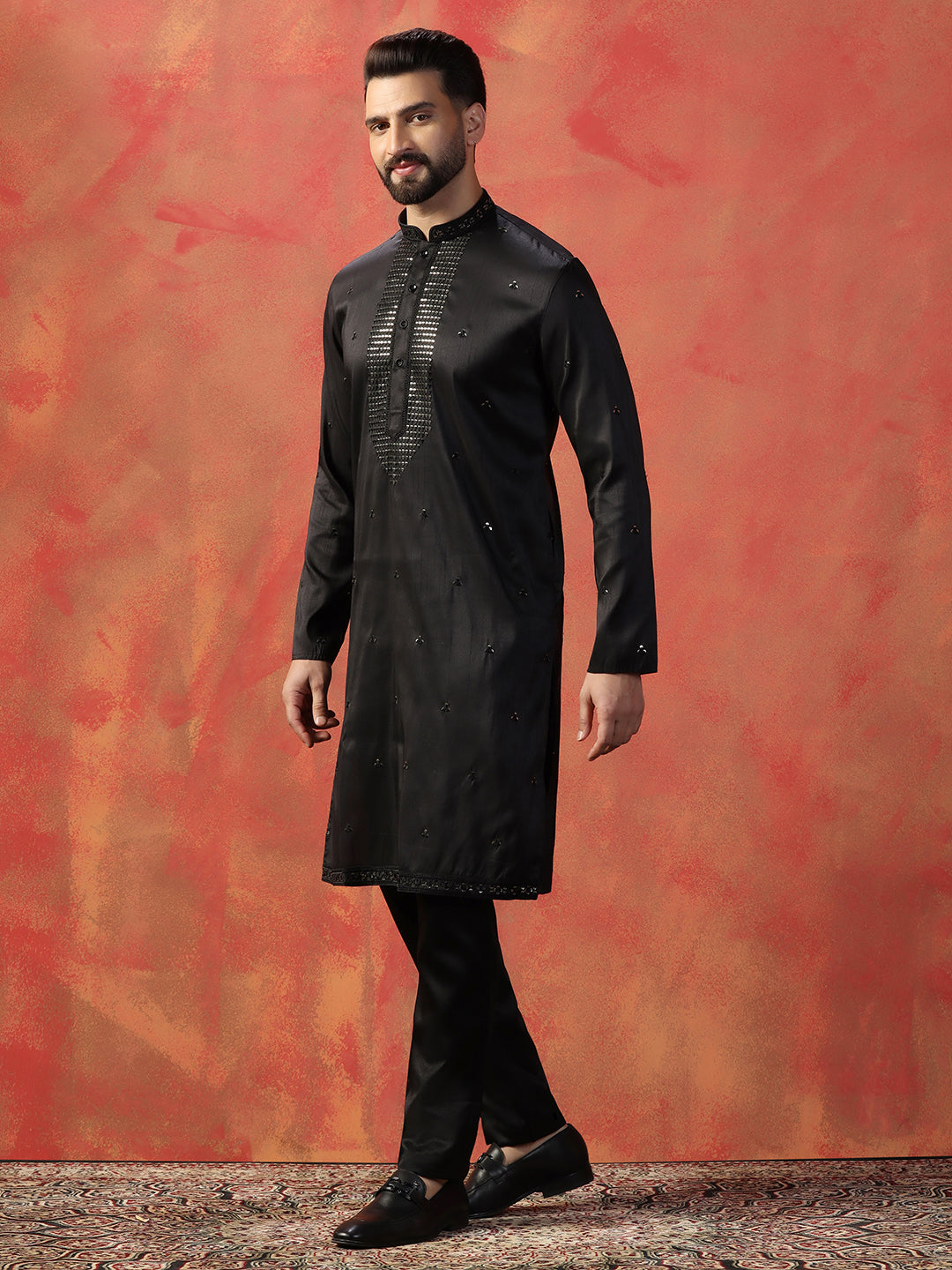 Color_Black