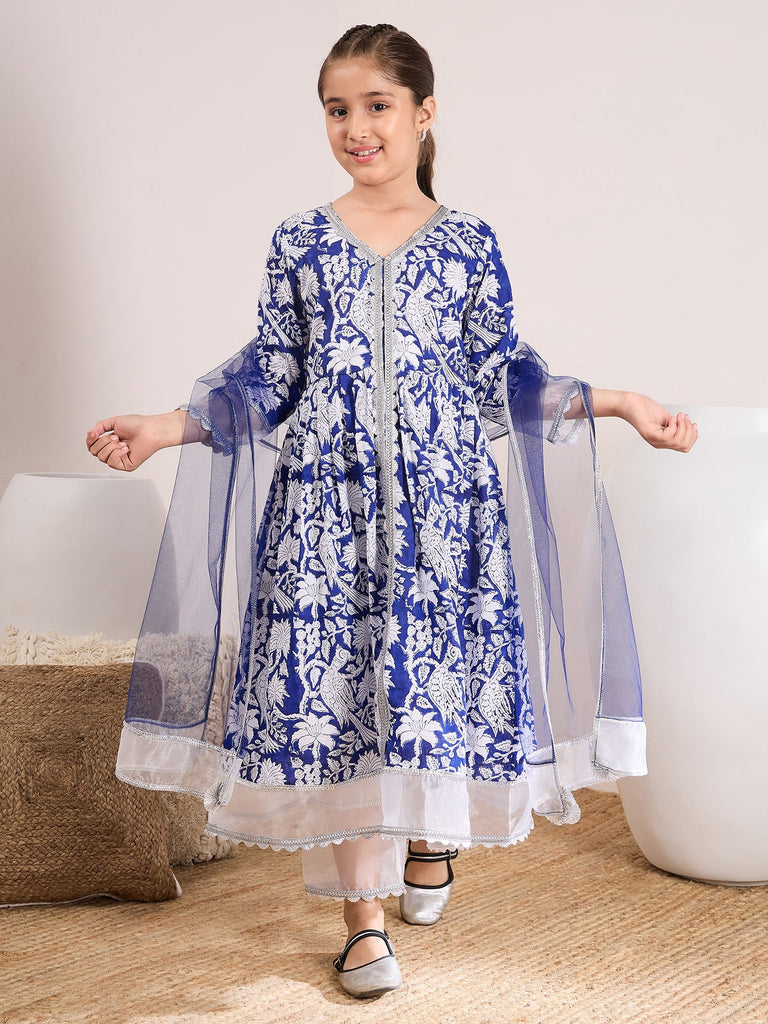 Girls Ethnic Motifs Printed Regular Gotta Patti Cotton Kurta With Palazzos & With Dupatta