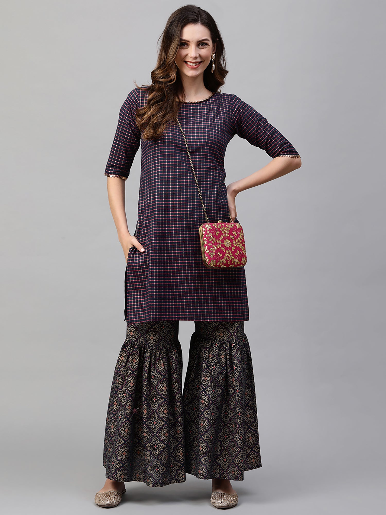 Women's Navy Blue Cotton Blend Kurta Set - Taantav