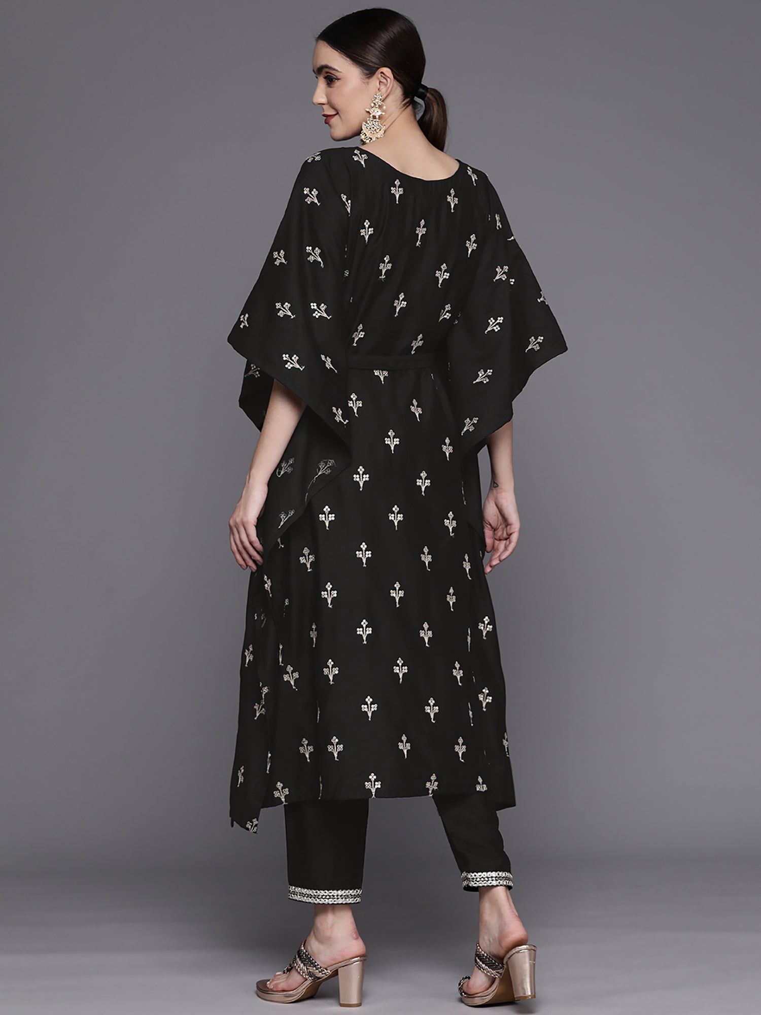 Women's Black Liva Kurta Set - Taantav