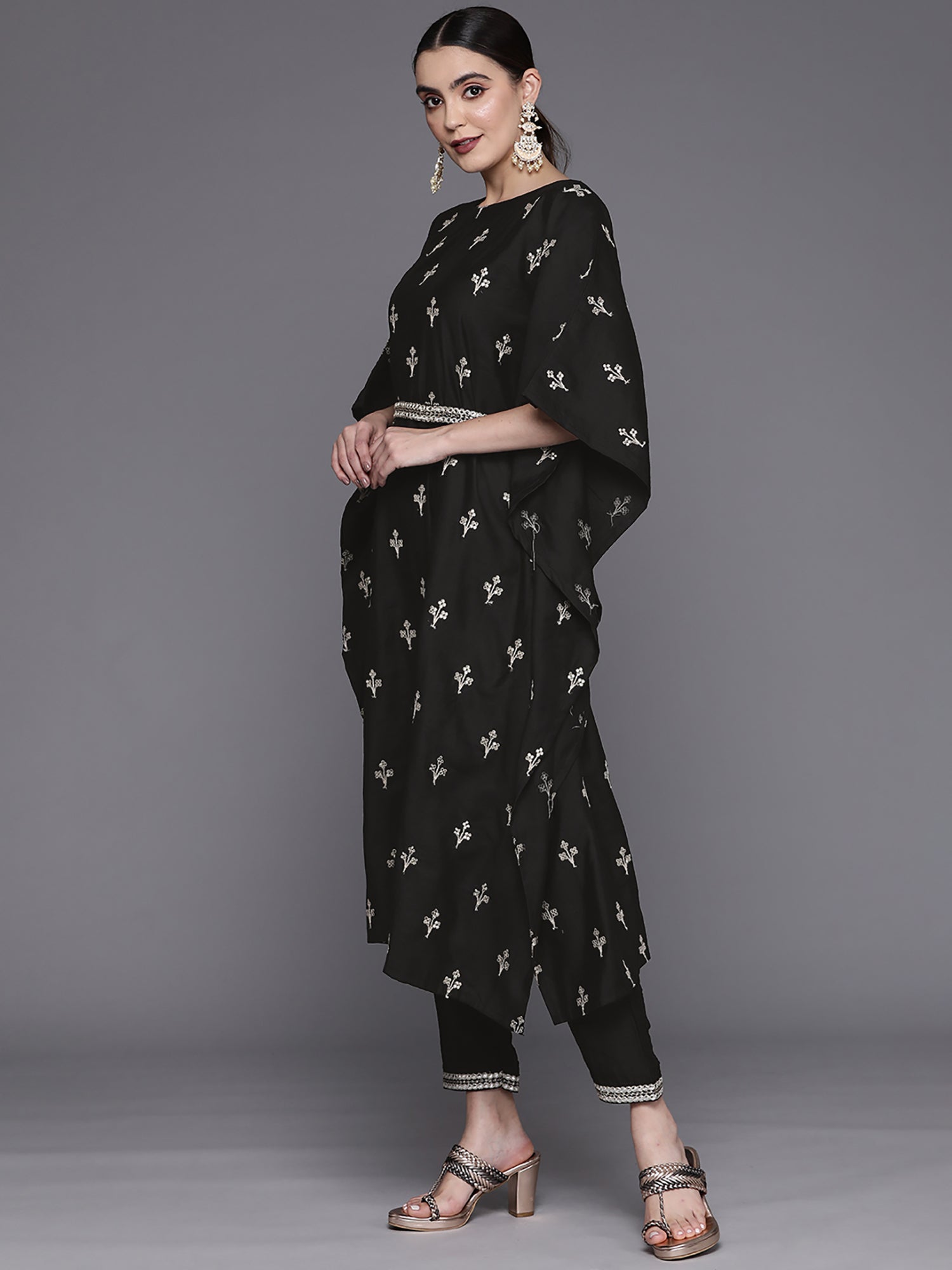 Women's Black Liva Kurta Set - Taantav