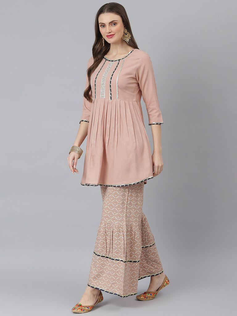 Color_Beige