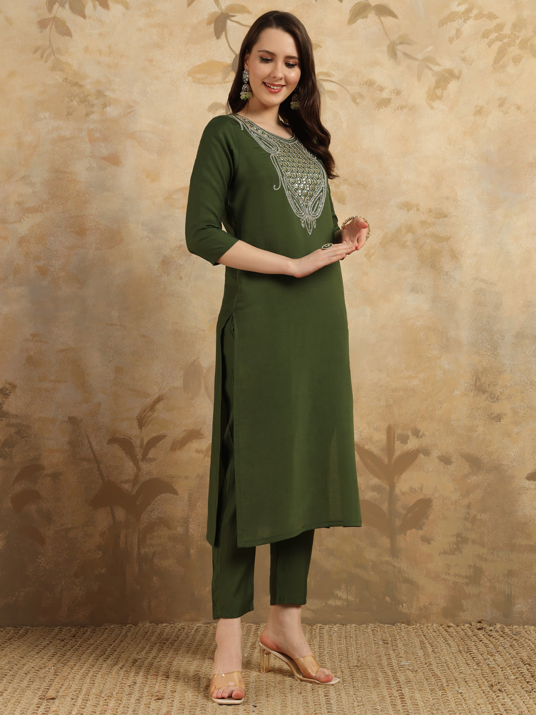 Women's Round Neck Embroidered Work Chanderi Fabric Kurta & Pant With Dupatta Set - Taantav