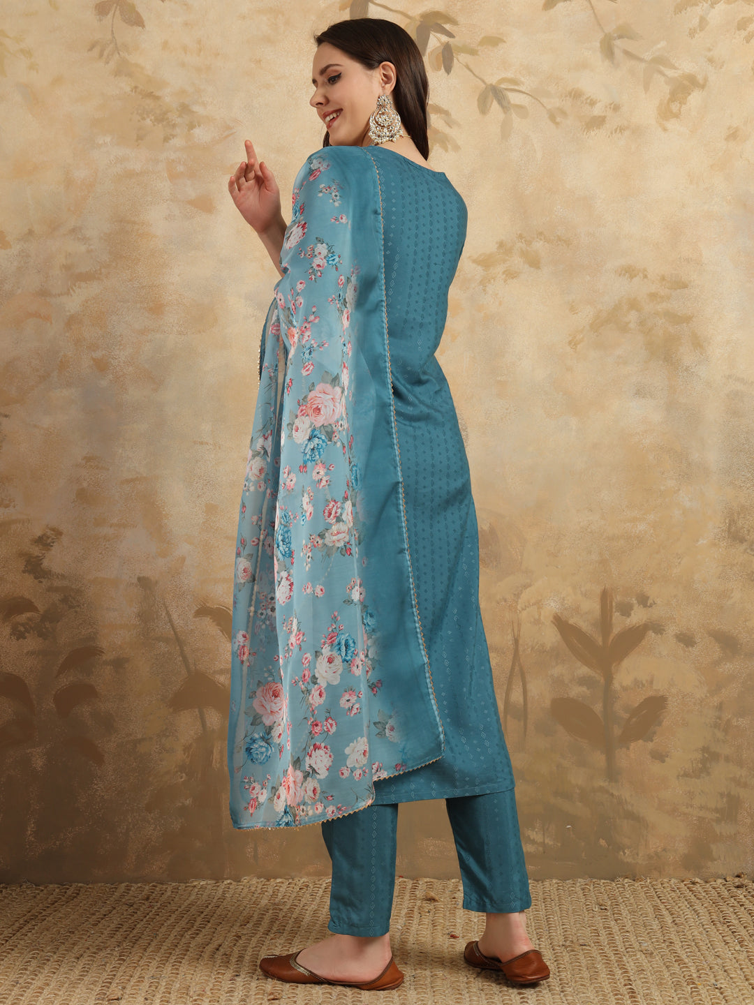 Women's V Neck Embroidered Work Viscose Rayon Fabric Kurta & Pant With Dupatta Set - Taantav