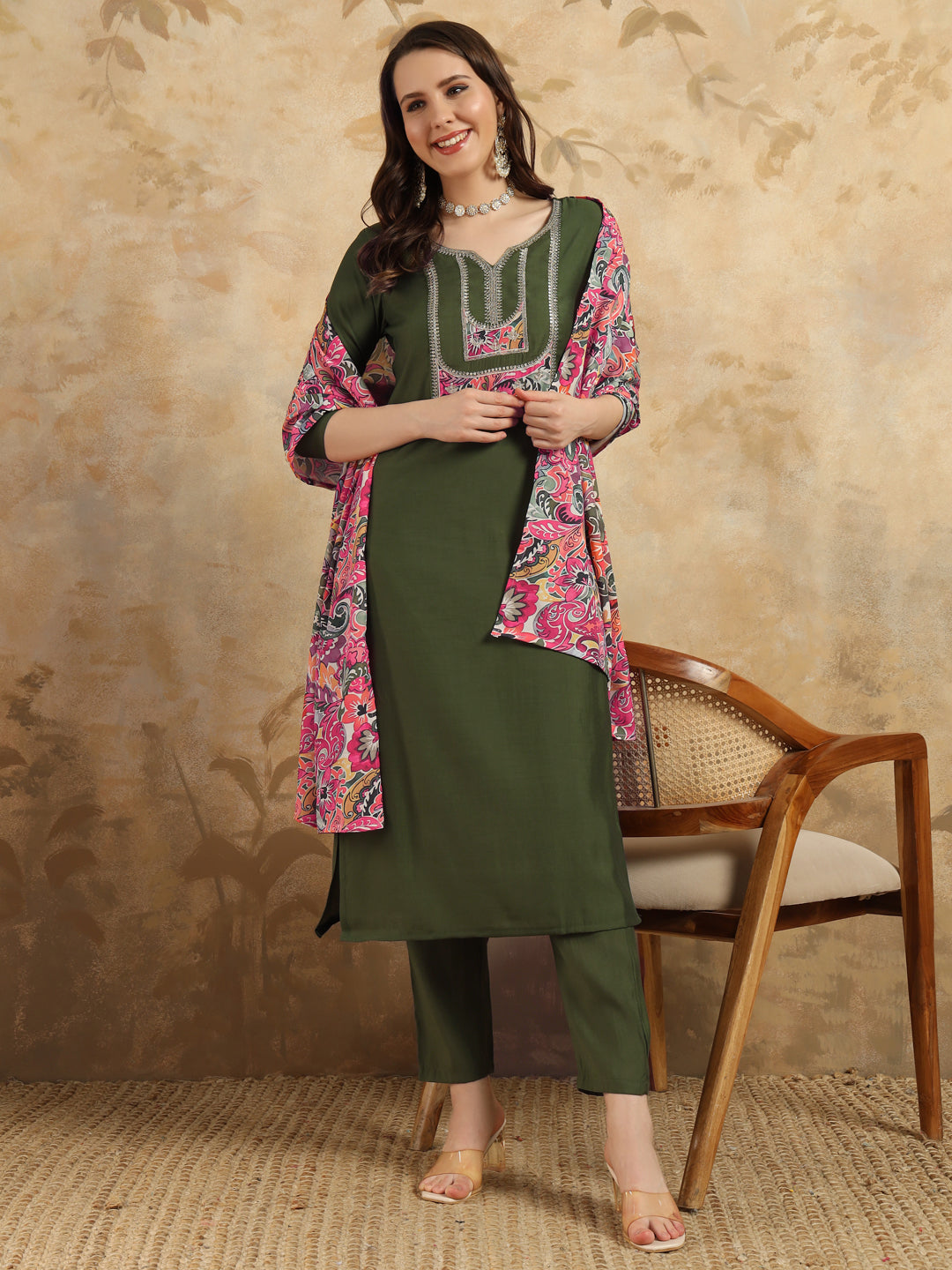 Women's V Neck Embroidered Work Chanderi Fabric Kurta & Pant With Dupatta Set - Taantav