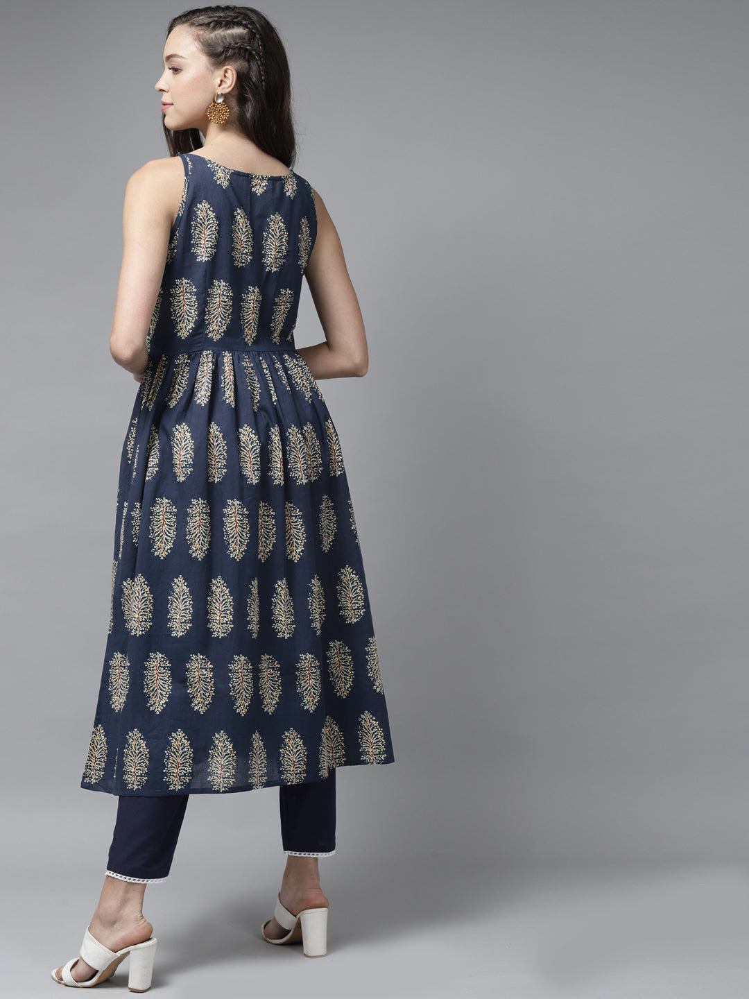 Women's Blue Cotton Kurta - Taantav