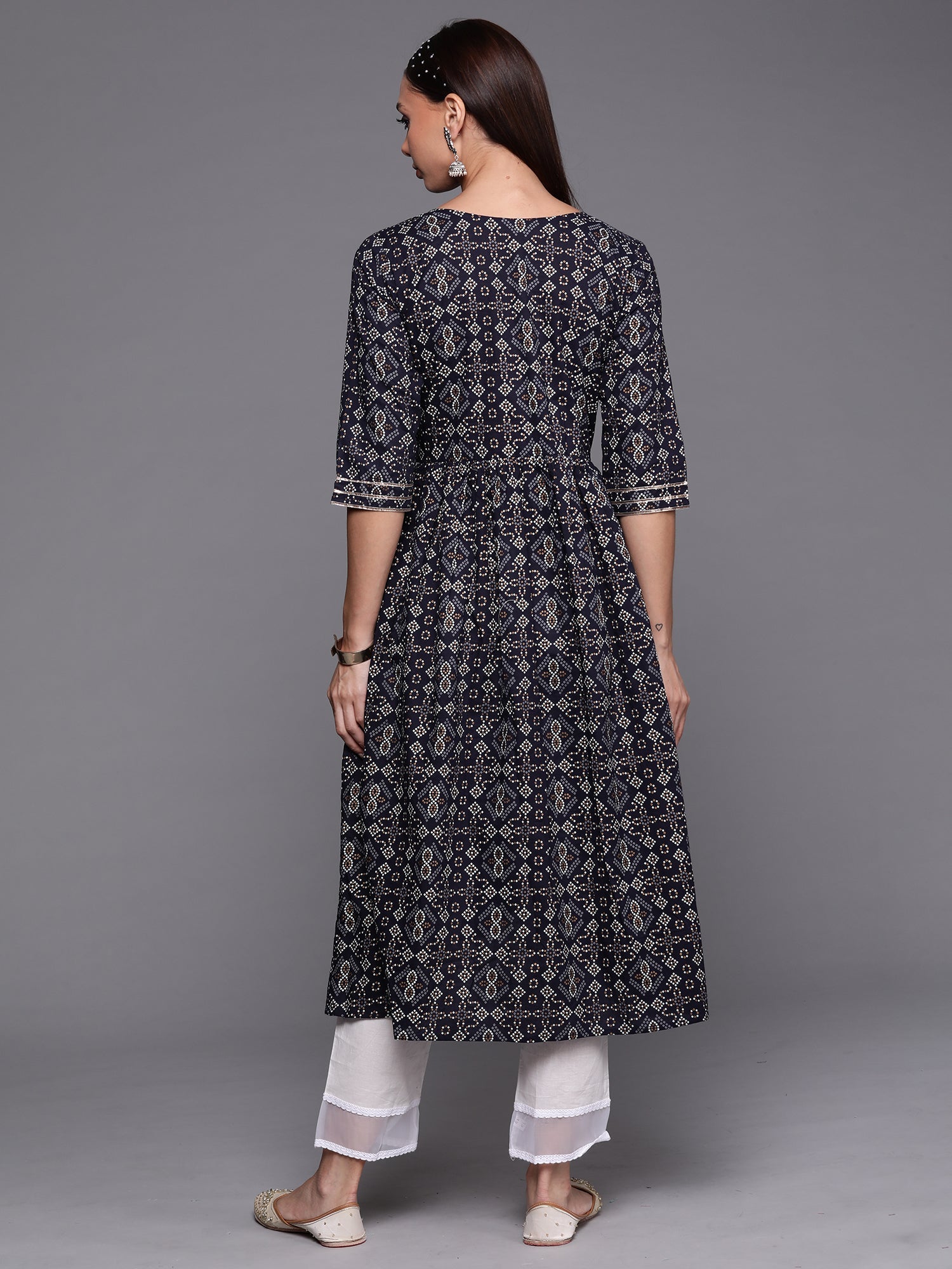 Women's Navy Blue Cotton Kurta - Taantav