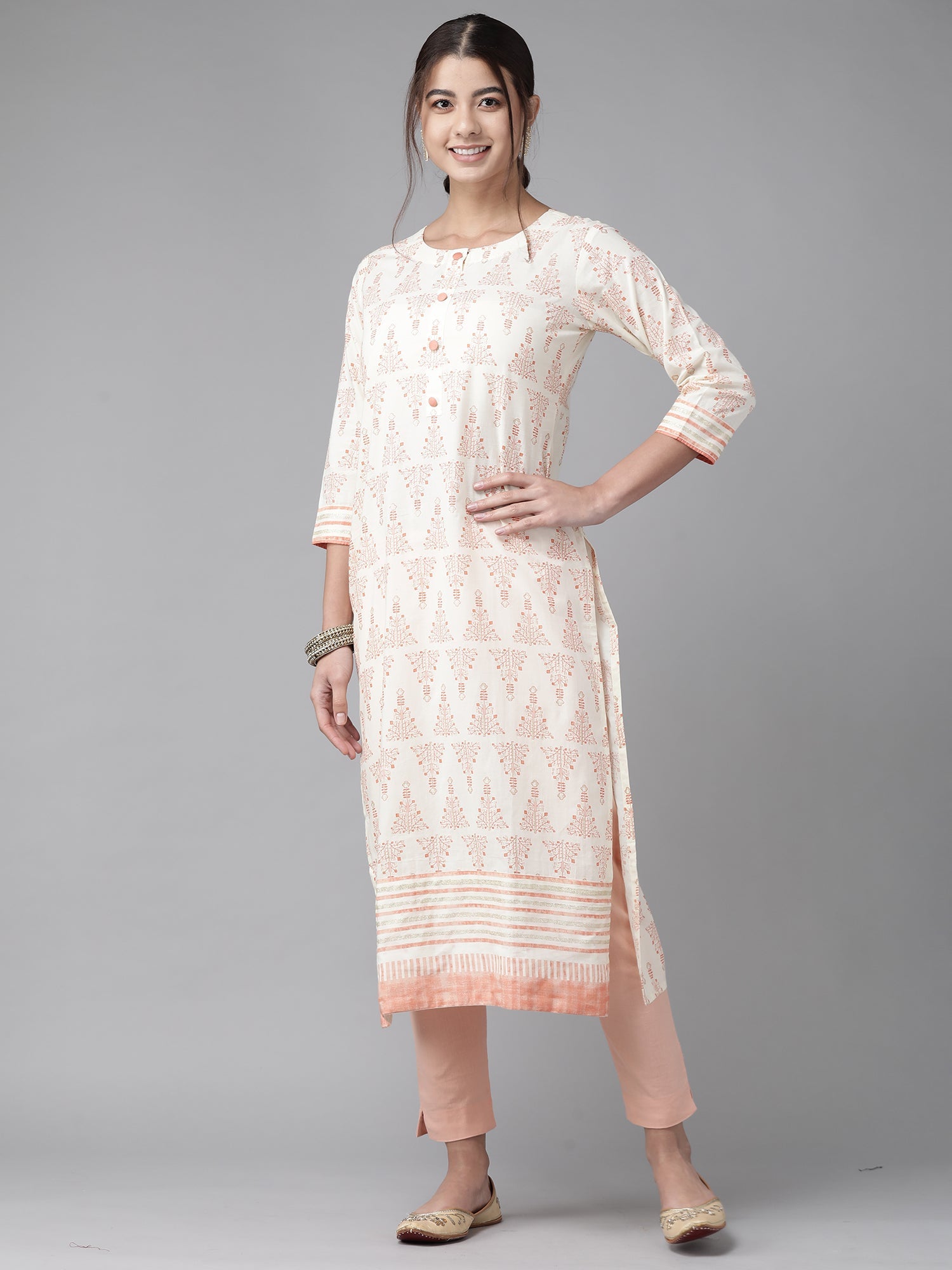 Women's White Cotton Kurta - Taantav