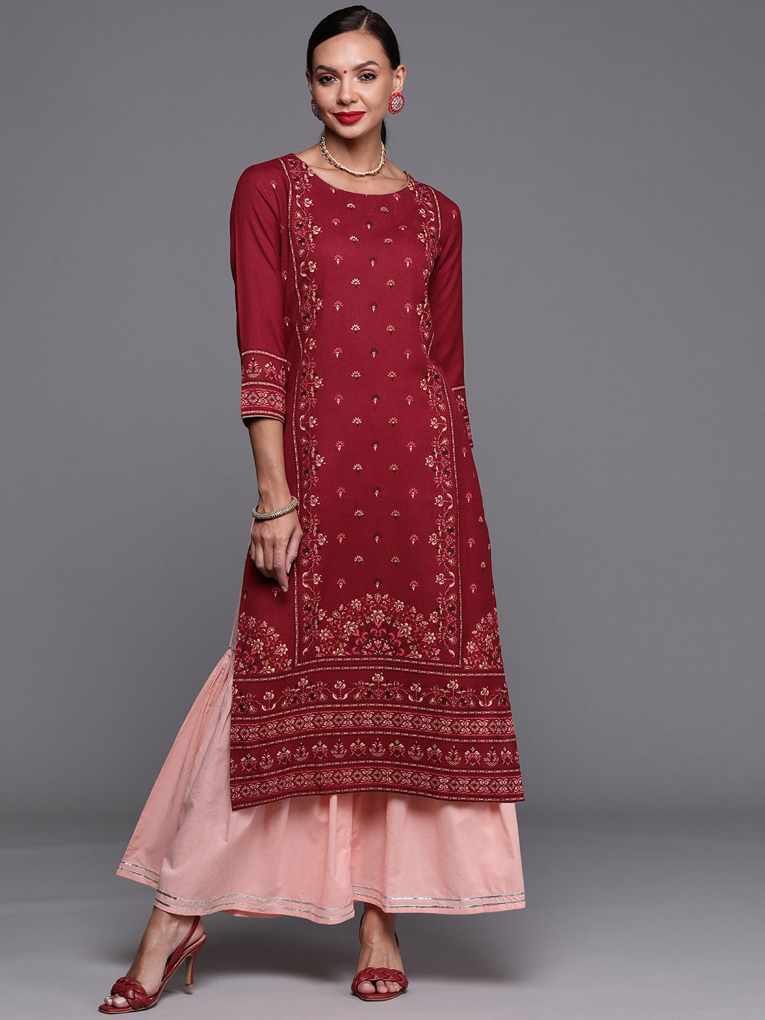 Women's Maroon Cotton Kurta - Taantav