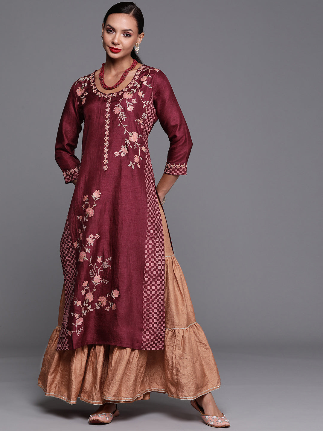 Women's Maroon Polyester Kurta - Taantav