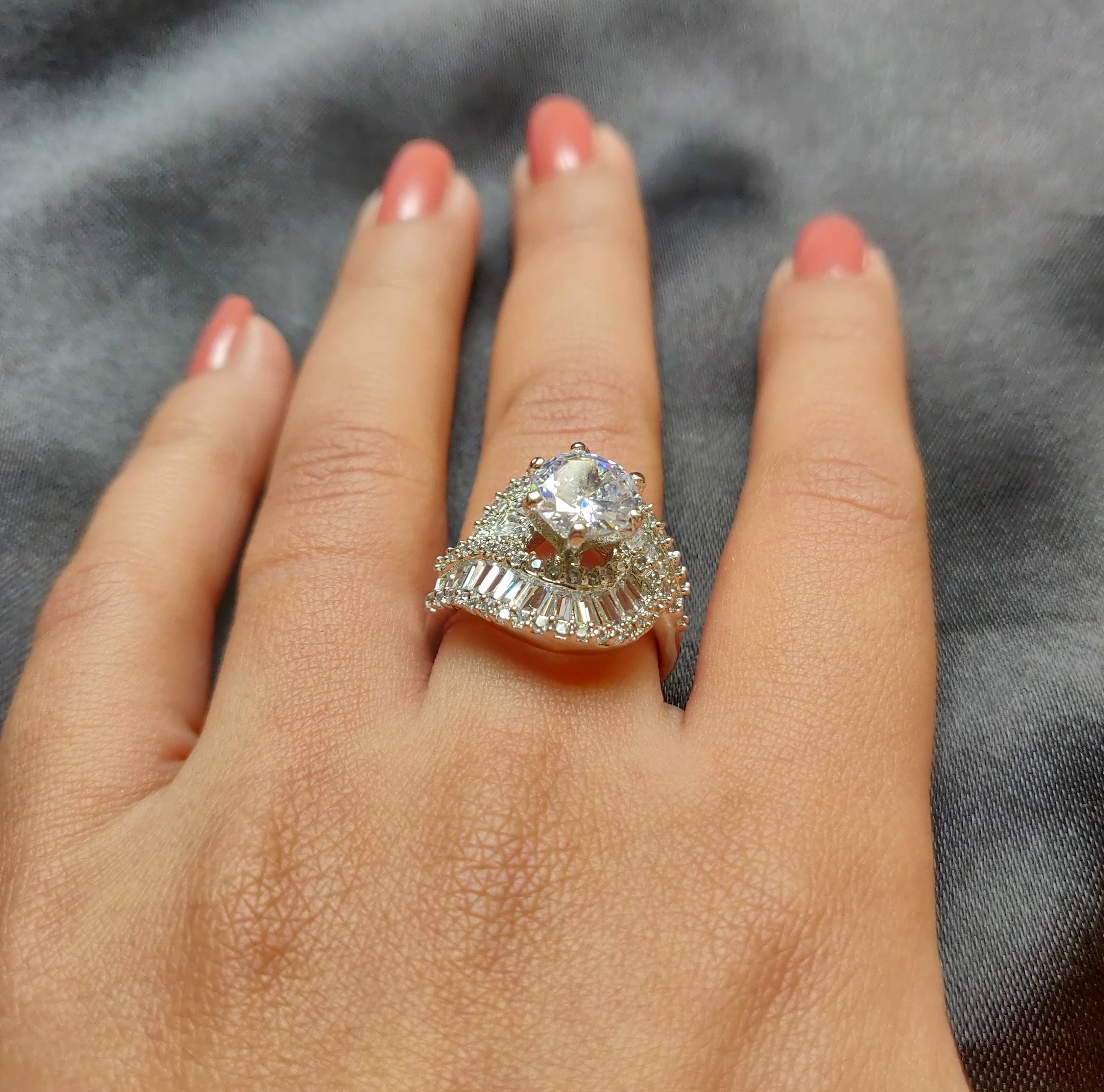 Color_Silver