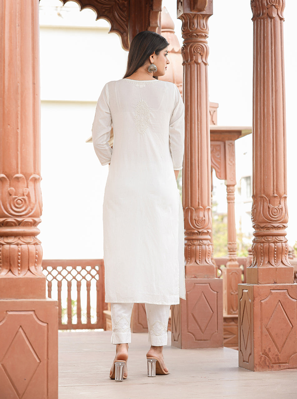 Women's Off White Lucknow Chikankari Cotton Kurta Set With Dupatta