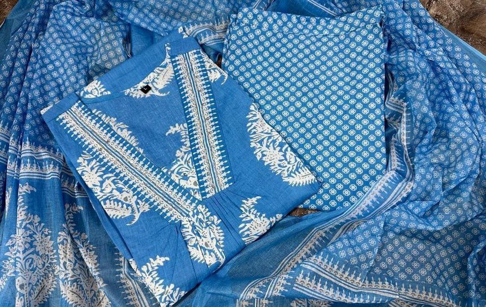 Women's Floral Printed Calf Length Flared Kurti And Palazzo Set With Printed Dupatta (K208) - Taantav