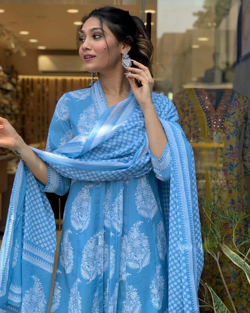 Women's Floral Printed Calf Length Flared Kurti And Palazzo Set With Printed Dupatta (K208) - Taantav