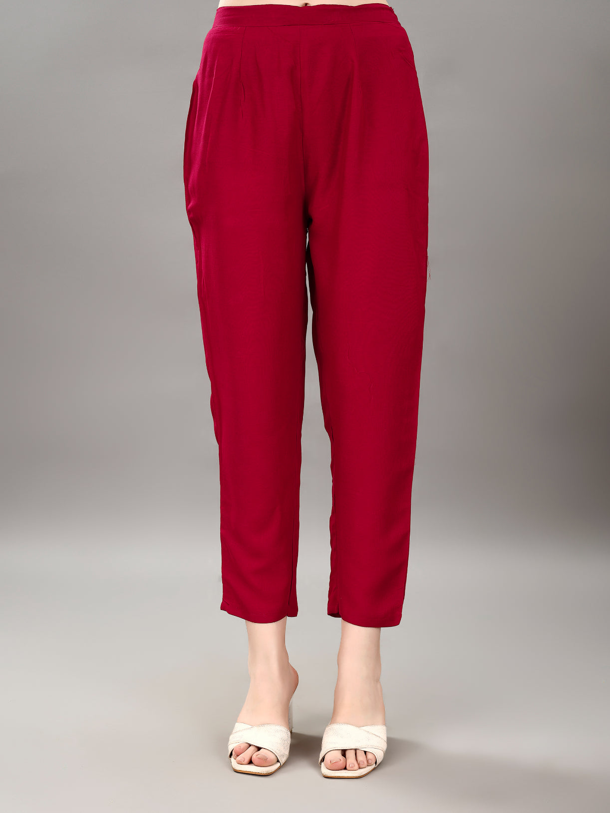 Women's V Neck Knee Length 3/4 Sleeves Solid Rayon Co-Ords Set (Rani) - Taantav