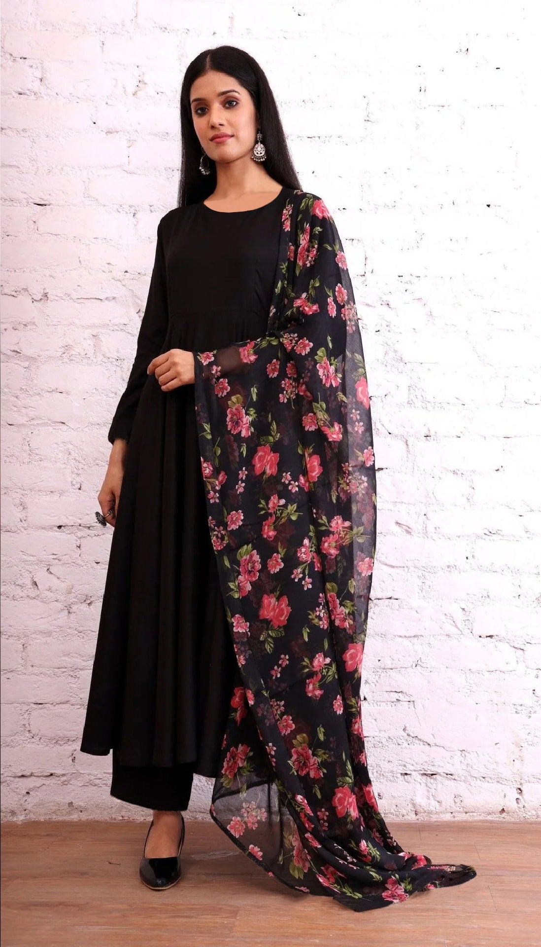 Color_Black