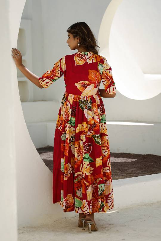 Women's Red Pure Cotton Printed Notch Collar Gown