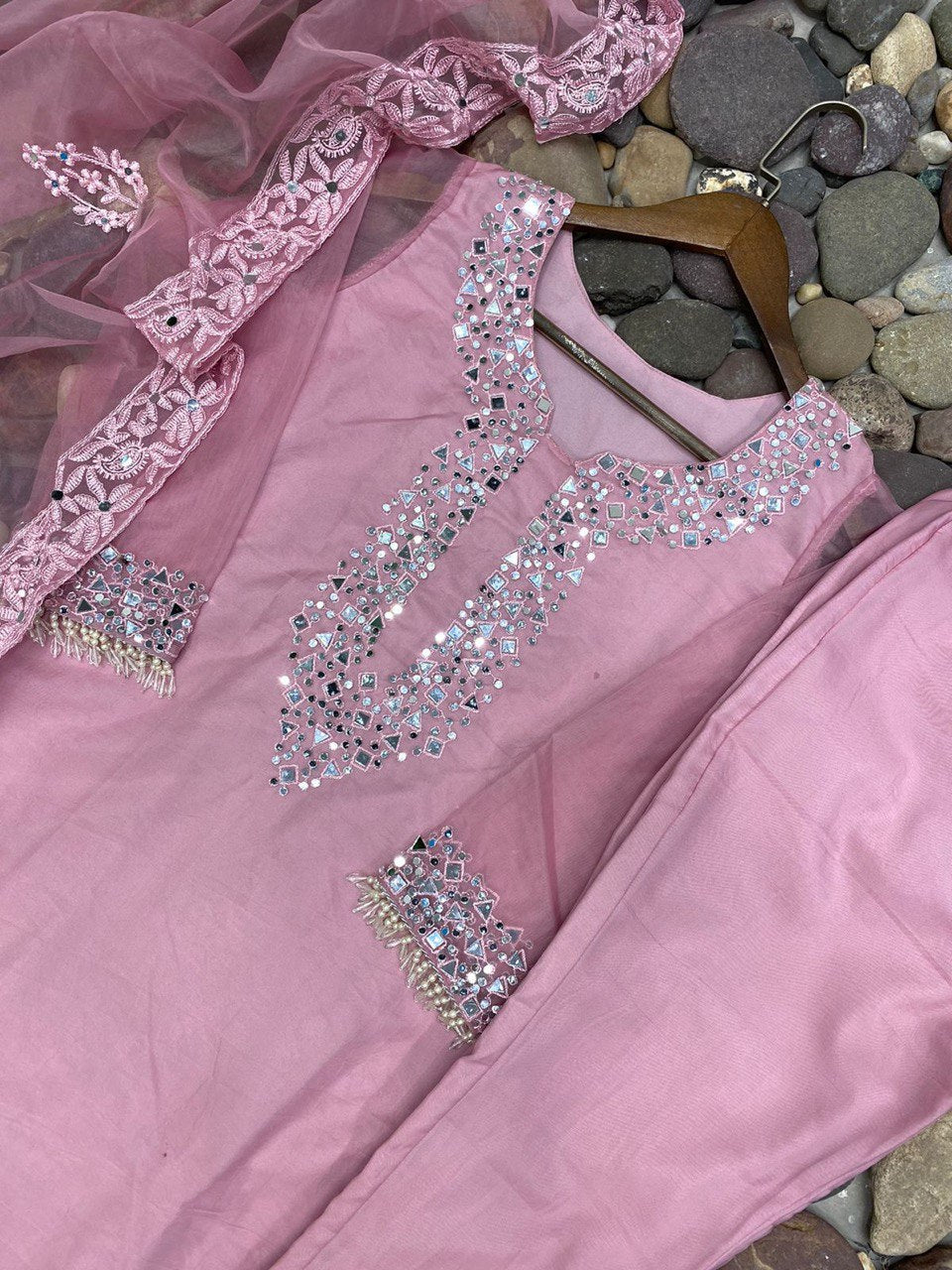 Color_Pink