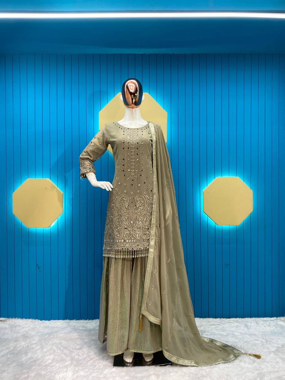 Color_Beige