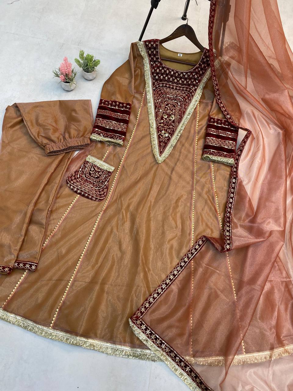 Color_Brown