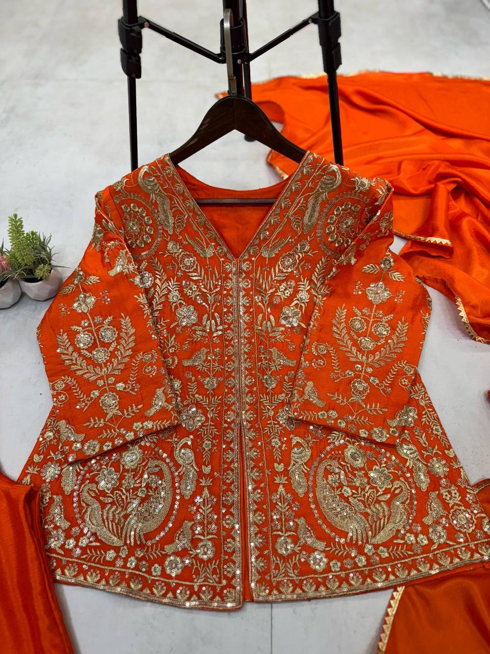Color_Orange
