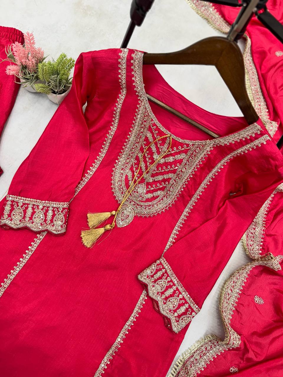 Color_Red