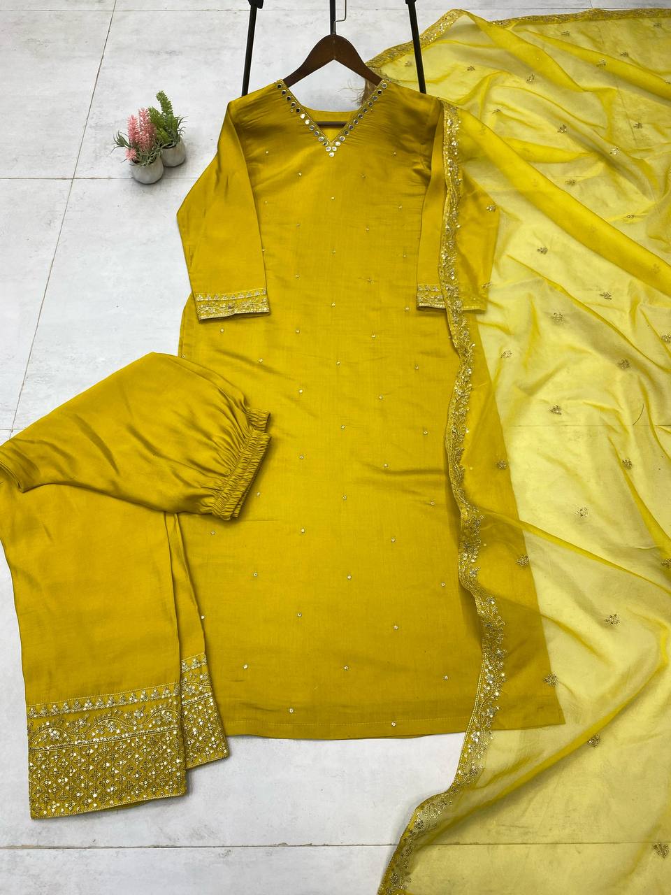 Color_Yellow