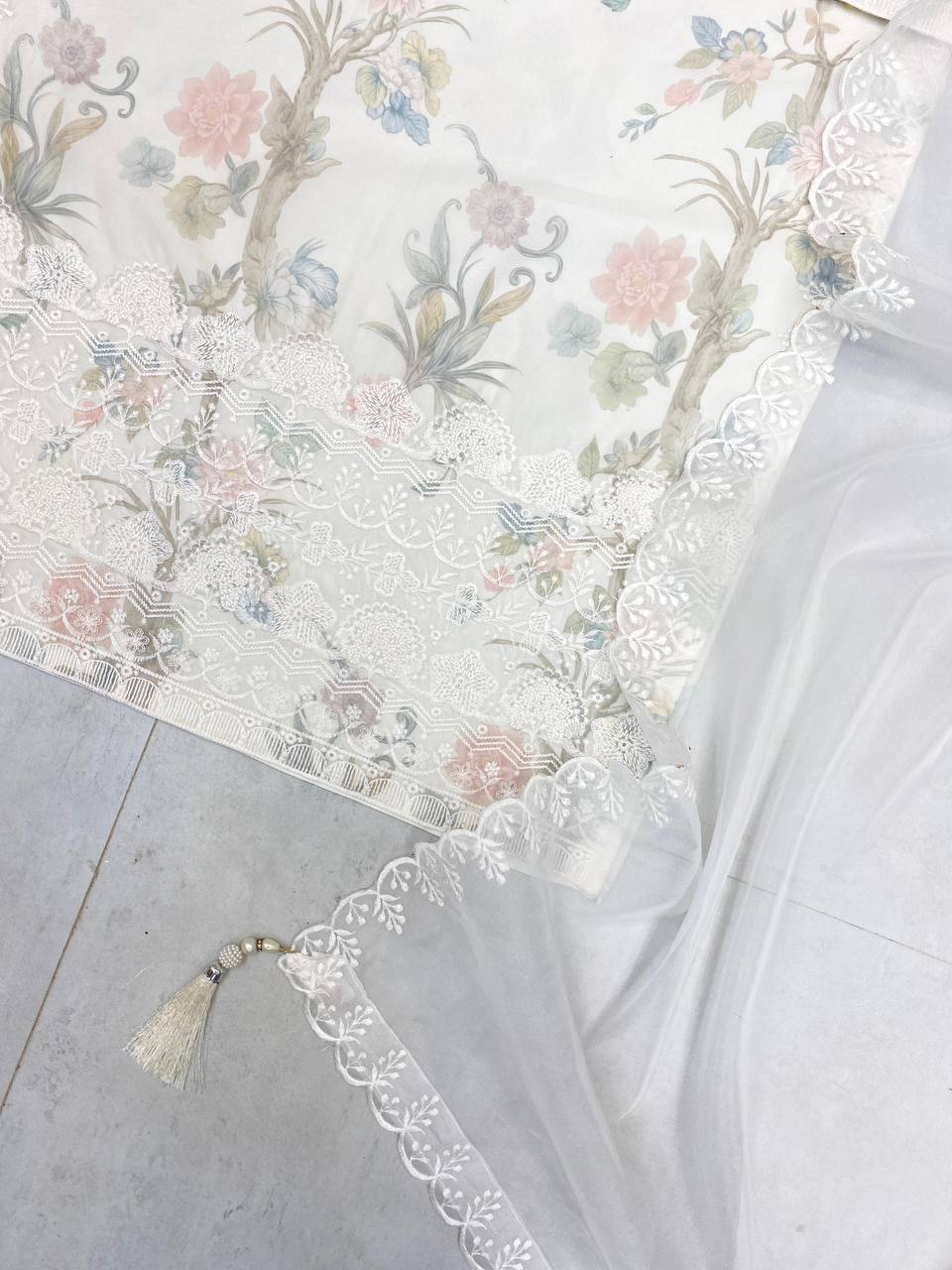 Color_Off White