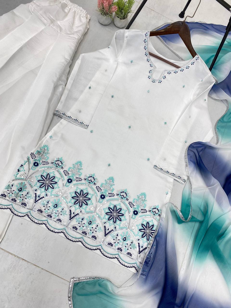 Color_White