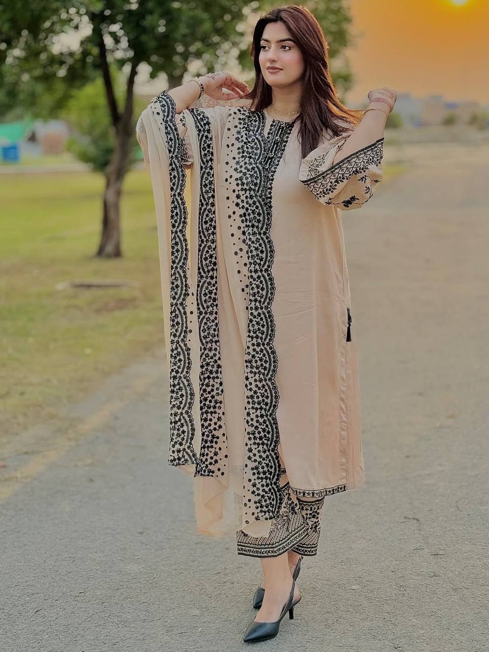 Color_Beige