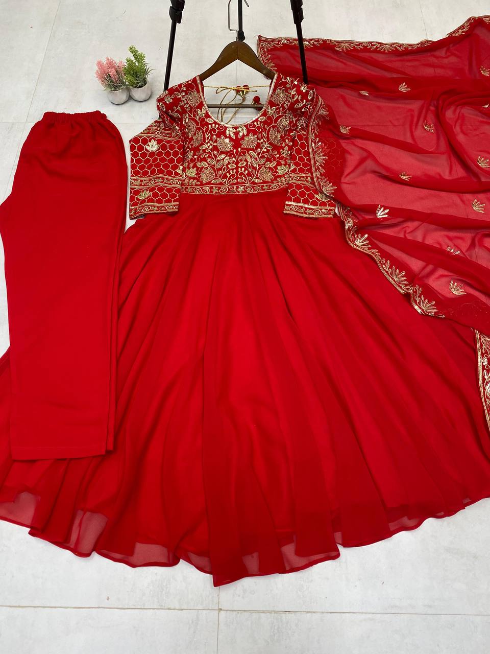 Color_Red