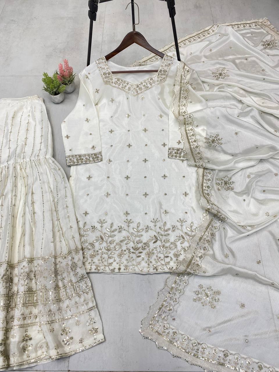 Color_Off White