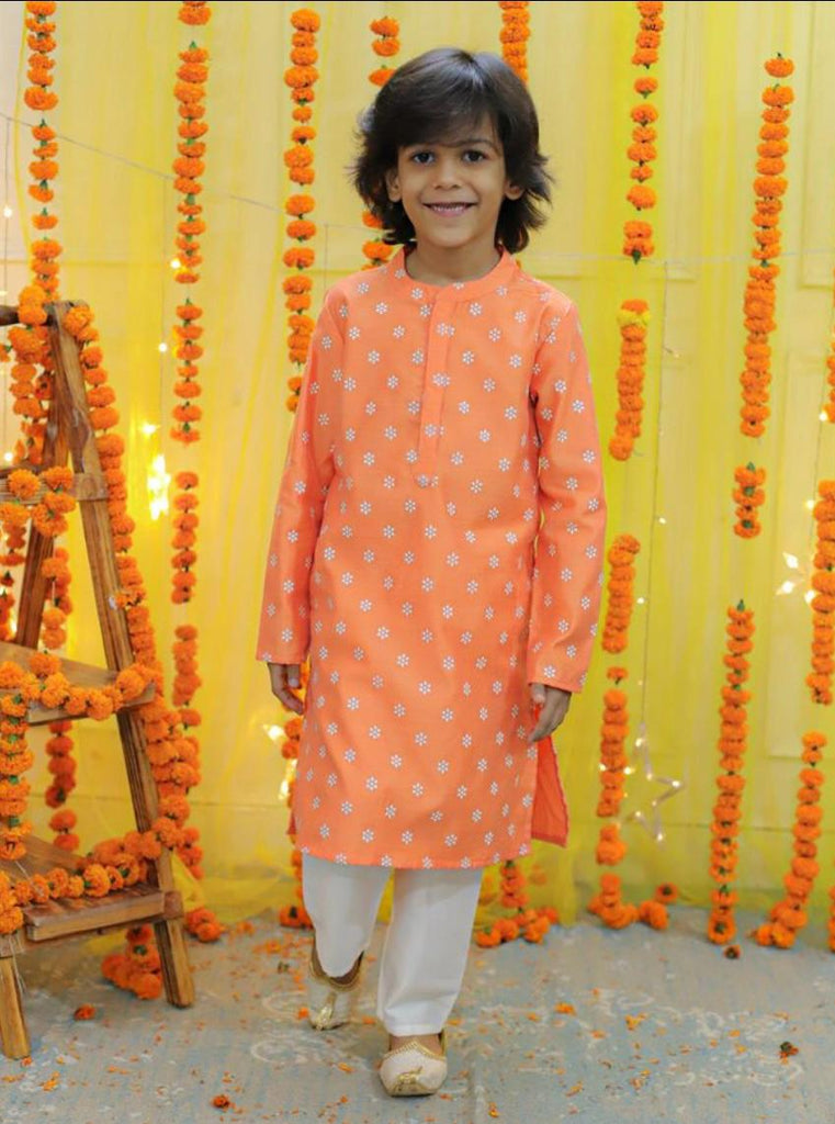 Boy's chanderi block print with glitter kurta with pyjama set-Peach
