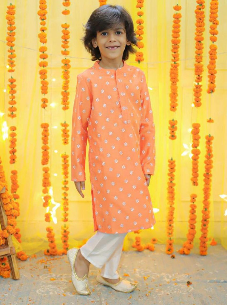Boy's chanderi block print with glitter kurta with pyjama set-Peach