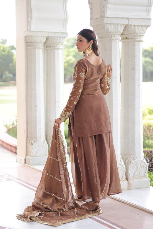 Color_Brown