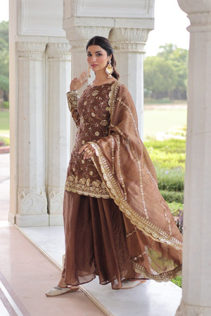 Color_Brown