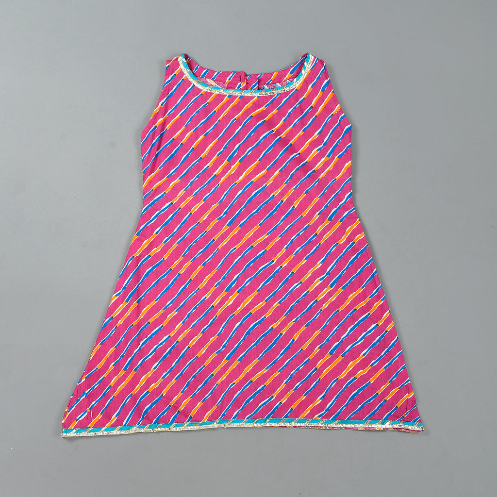 Girl's Pink Leheriya Kurta Dhoti Set