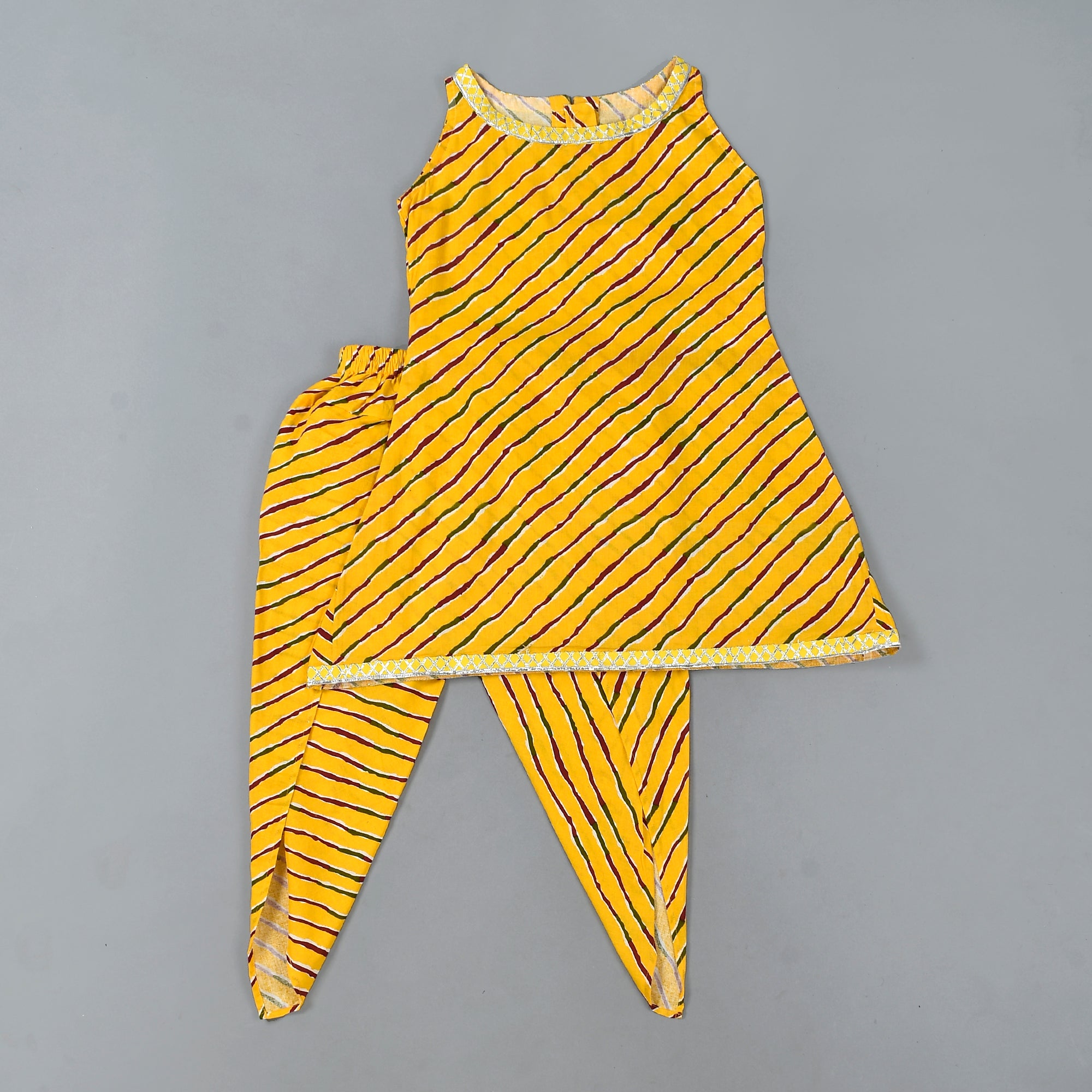 Girl's Yellow Leheriya Kurta Dhoti Set