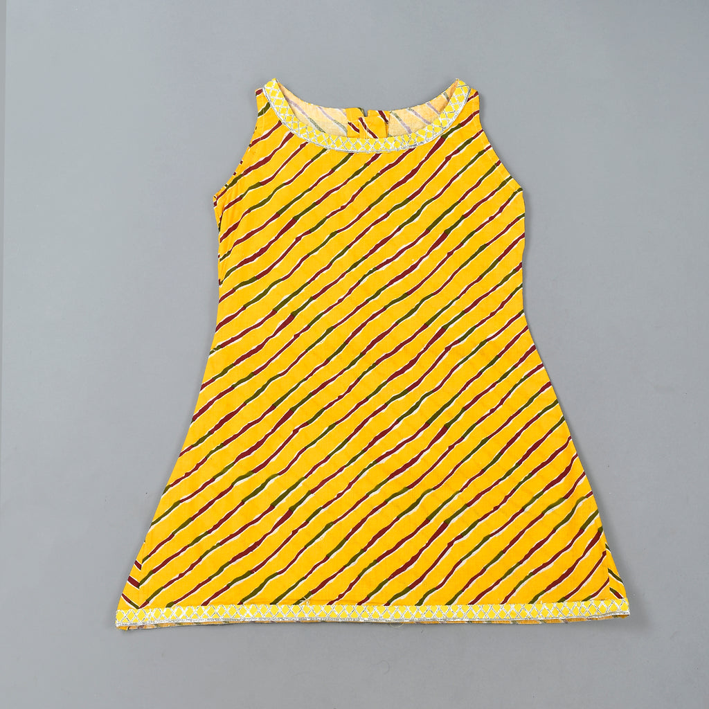 Girl's Yellow Leheriya Kurta Dhoti Set