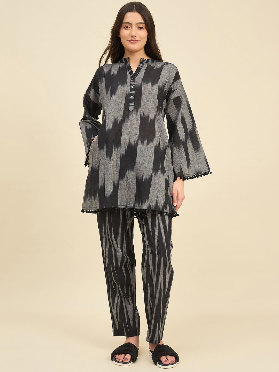 Color_Black
