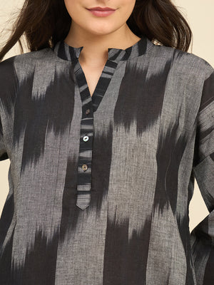 Color_Black
