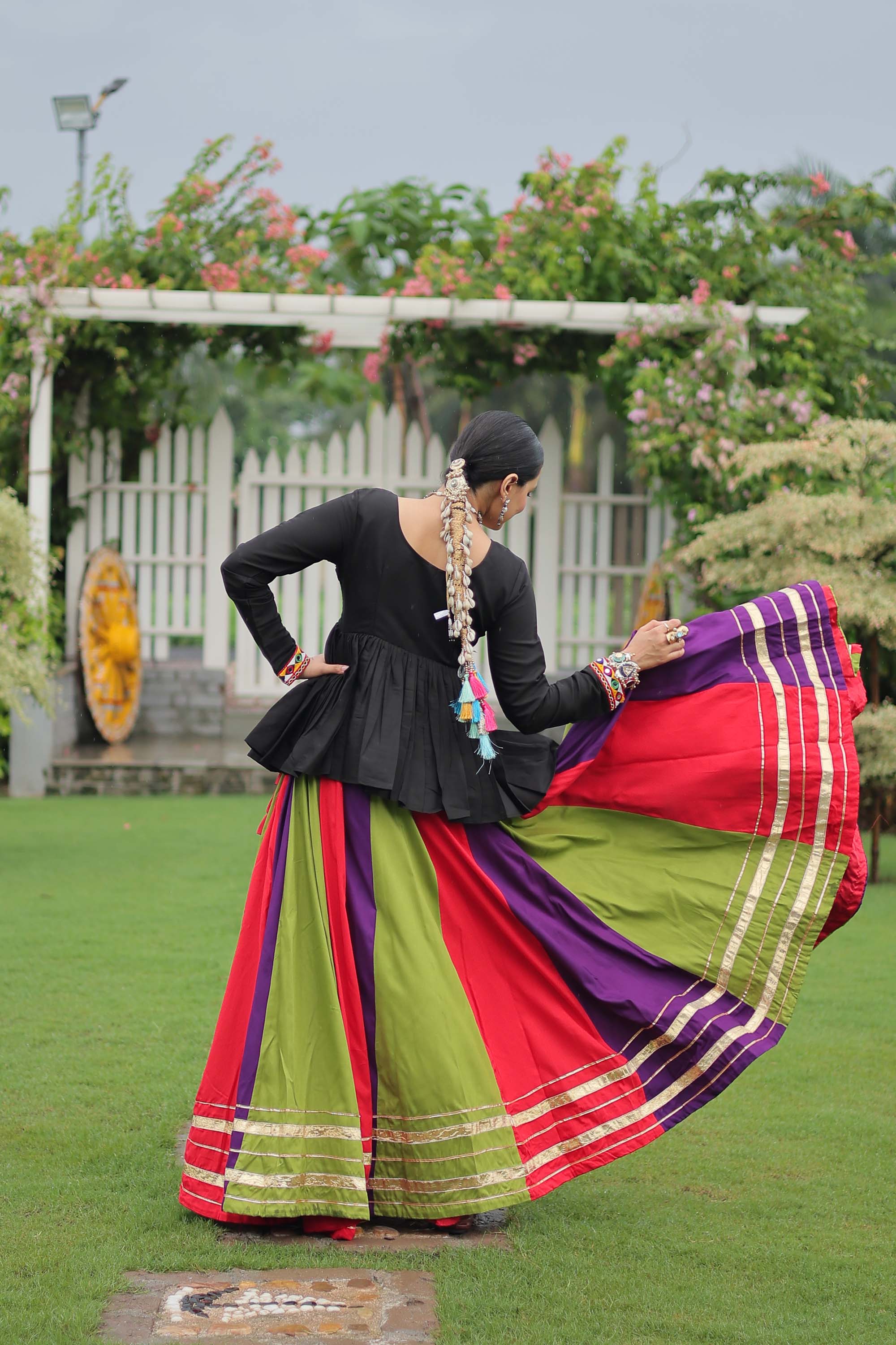 Color_Black