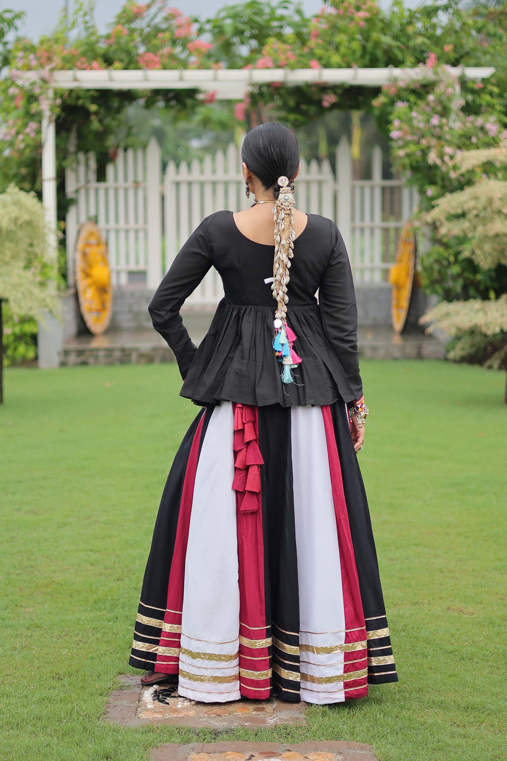 Color_Black