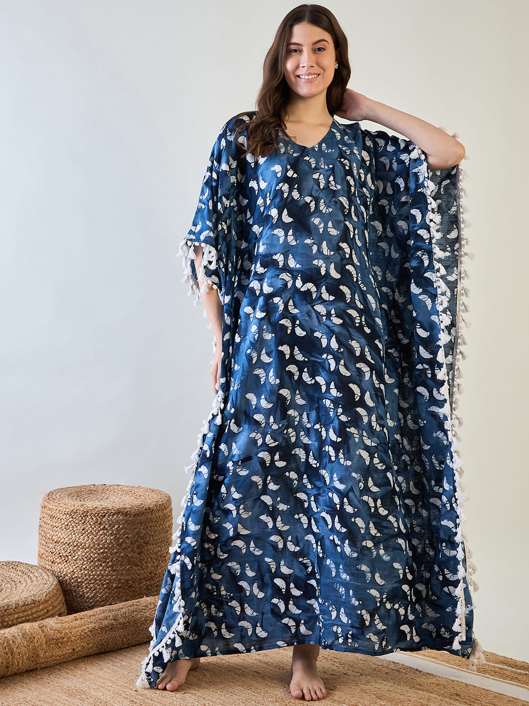 Elegant Blue Batik Cotton Kaftan with White Tassel Trim - L Elegant Blue Batik Cotton Kaftan with White Tassel Trim - L