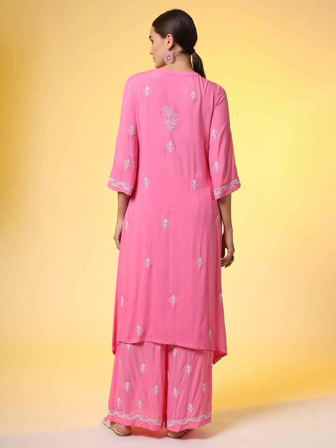 Women's Hand Embroidery Pink Color Chikankari Co-Ord Set