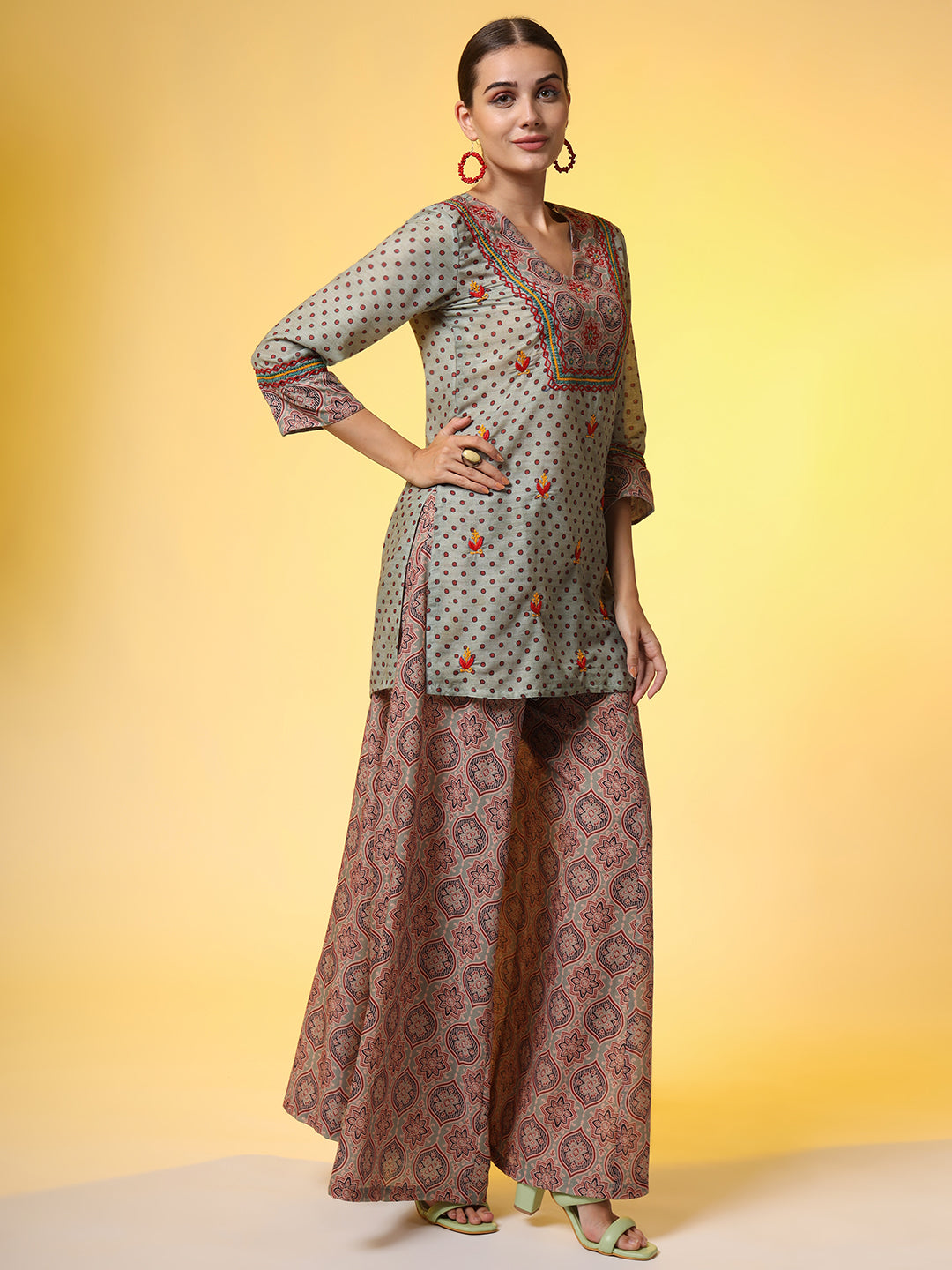 Women's Light Sea Green Hand Embroidery Chikankari Co-Ord Set