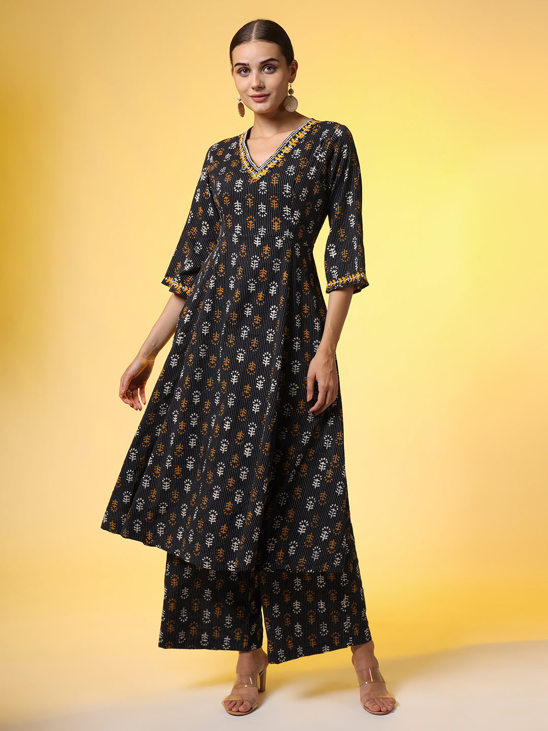 Women's Chikankari Co-Ord Set With Katha And Block Print