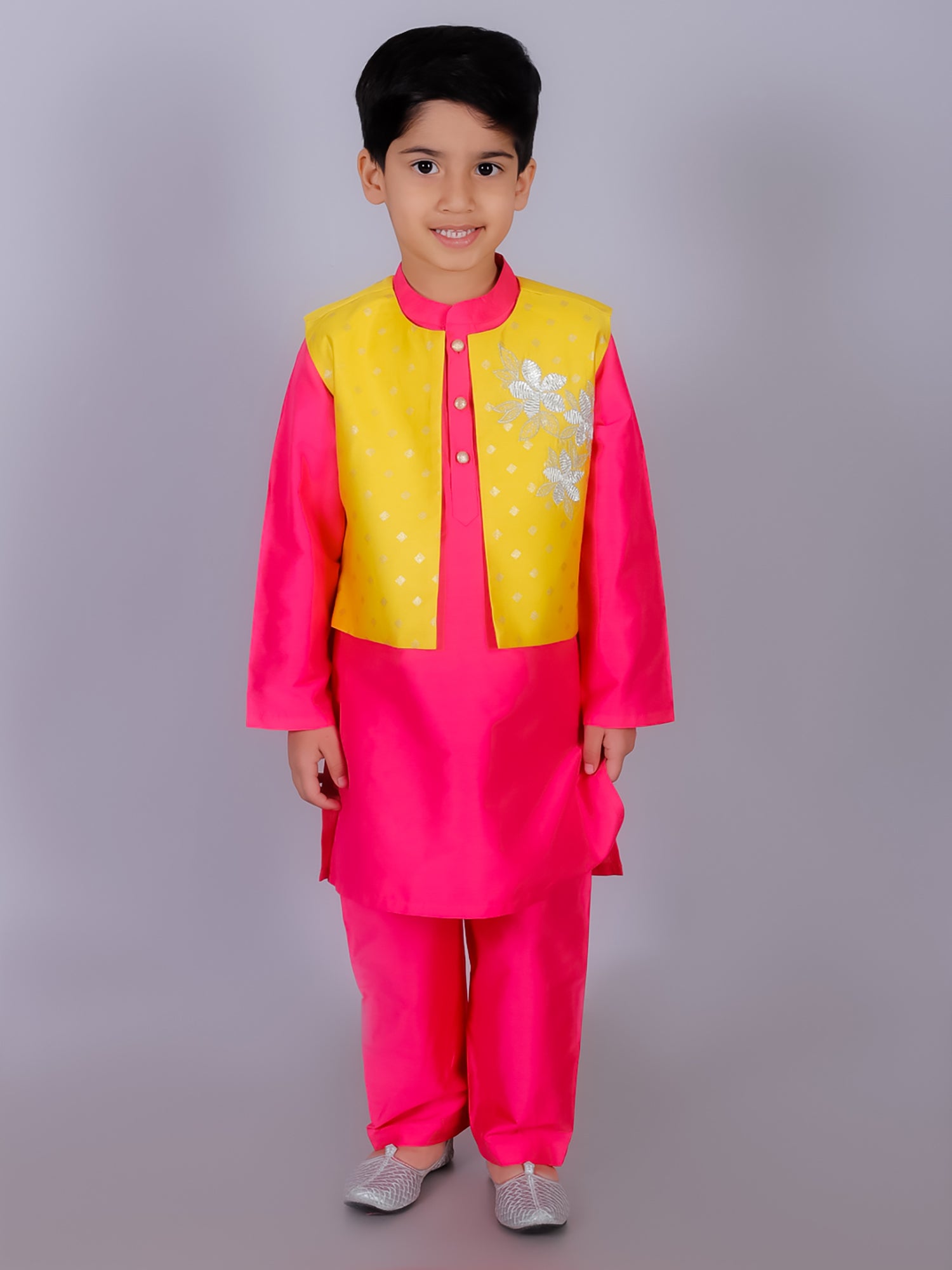 Boy's Ethnic Pink Kurta With Pant And Jacket Set - Lil Drama