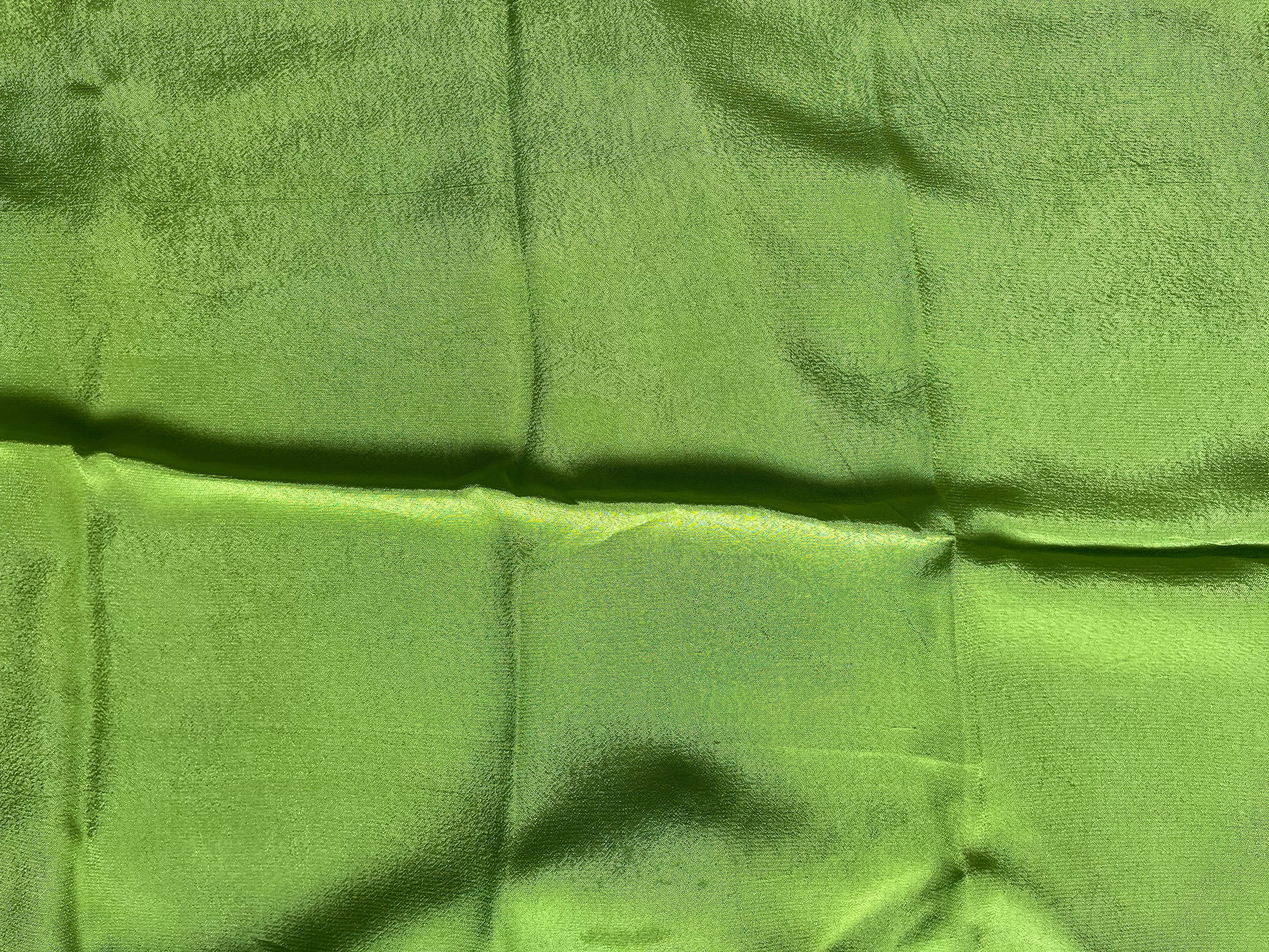 Women's Lime Green Leheriya Saree - Nangalia Ruchira